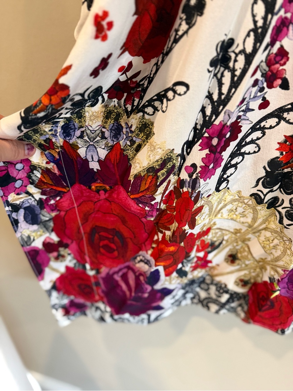 CAMILLA Reign Of Roses Short Lace Up Kaftan | One Size - Picture 12 of 16